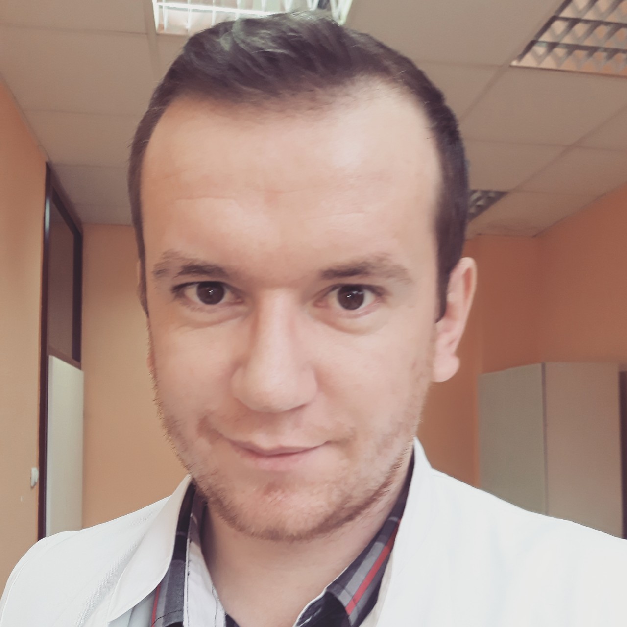 Dr Željko Jakšić